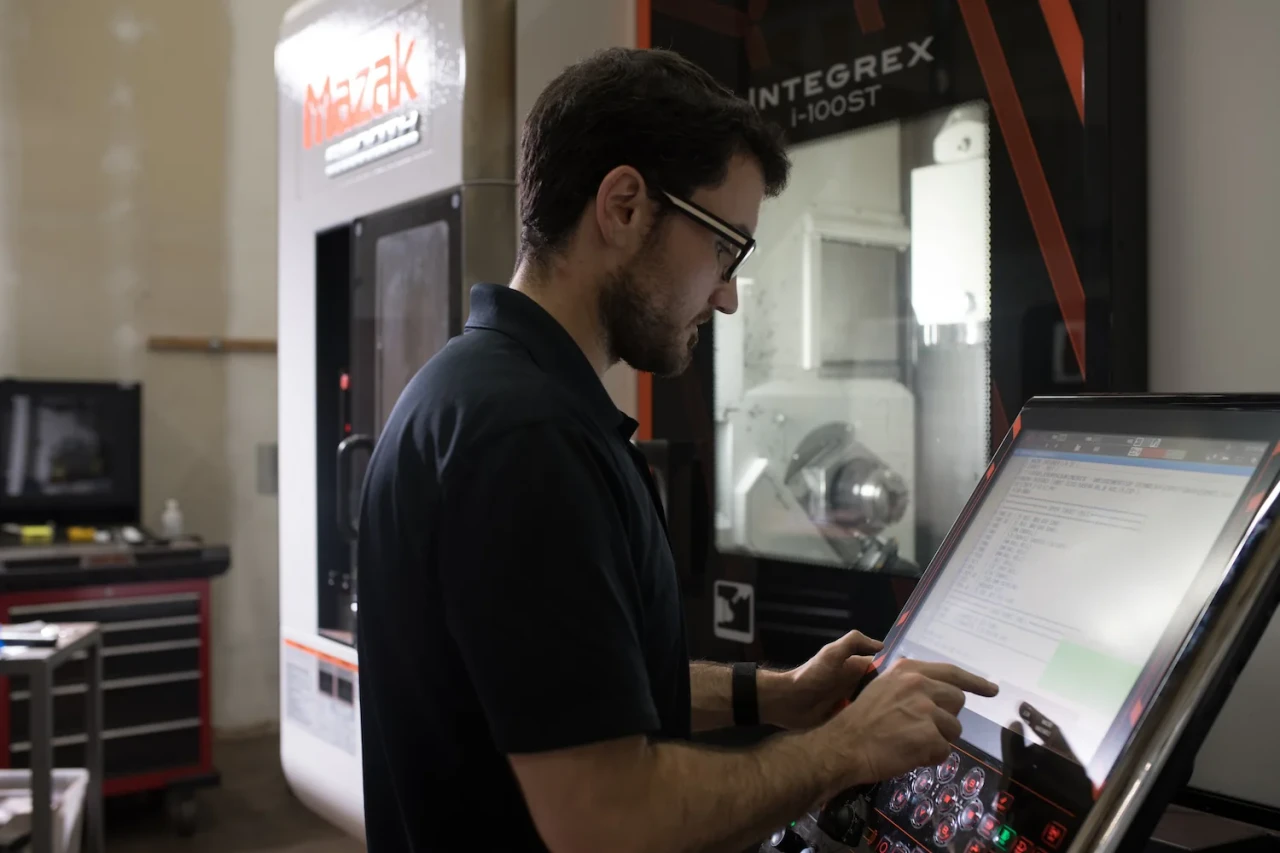 9-осьова CNC-обробка