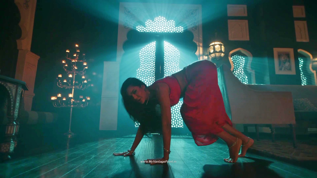 104Esha Gupta Hot in Aashram Web Series