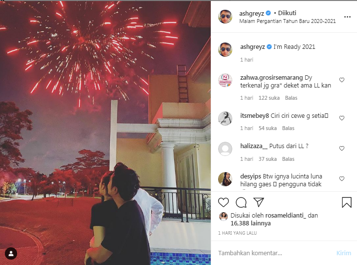 Abash merayakan momen pergantian tahun bersama seorang wanita