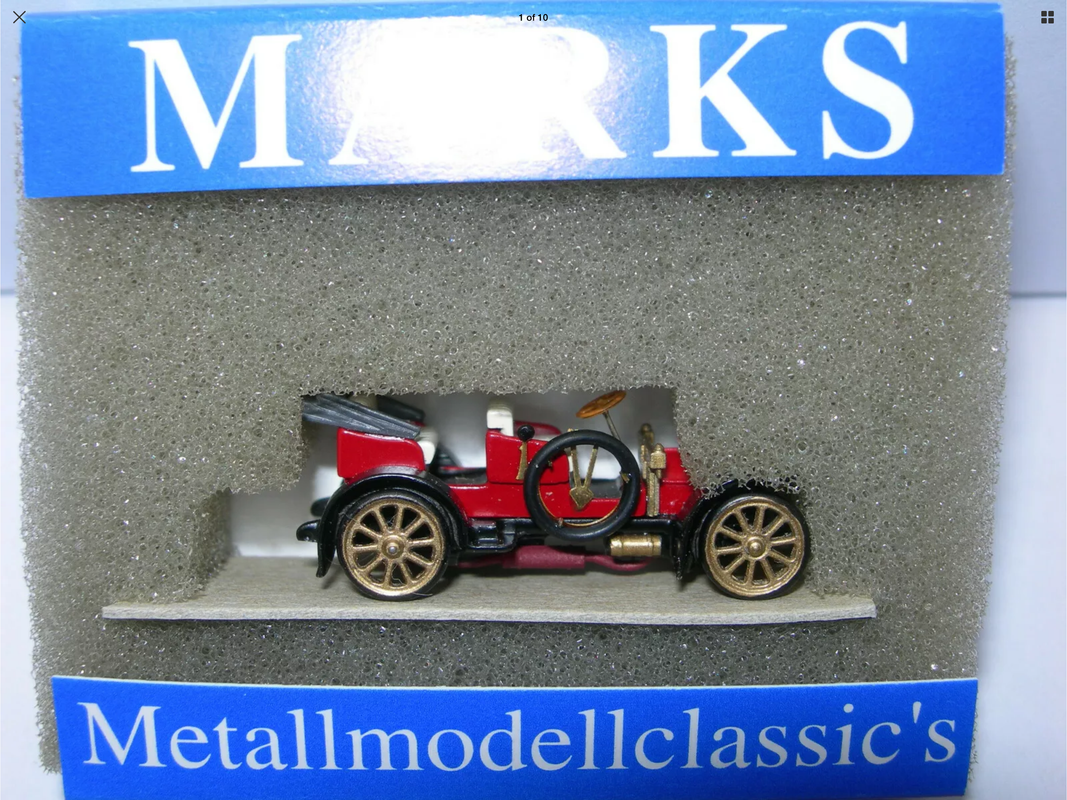 3B03528A-E175-4040-8C69-BC02AC663328