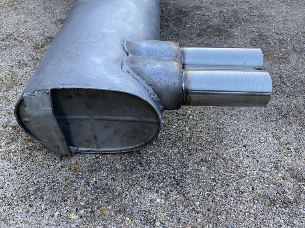 C910A47E-0663-454B-A3F7-E4BCF73367C4