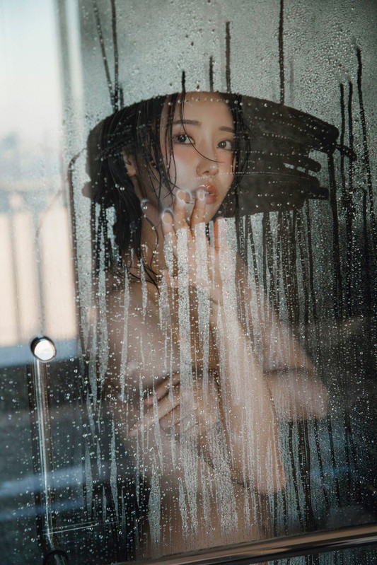 Japanese Idol Kanon Shizaki Kabone digital photo book re unplugged Miss KON com 088