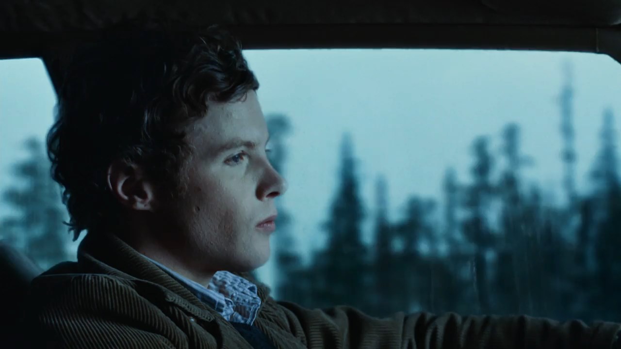 Wind Chill 2007 WebRip [Hindi + English] 480p, 720p ESub Screenshot