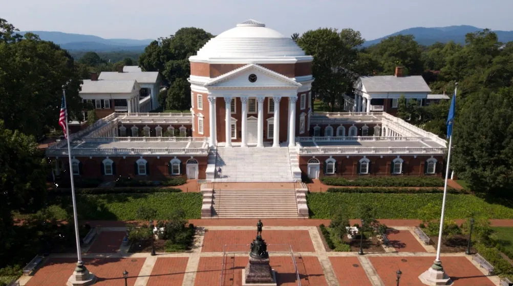 Reportan nuevo tiroteo en Universidad de Virginia; al menos 3 muertos