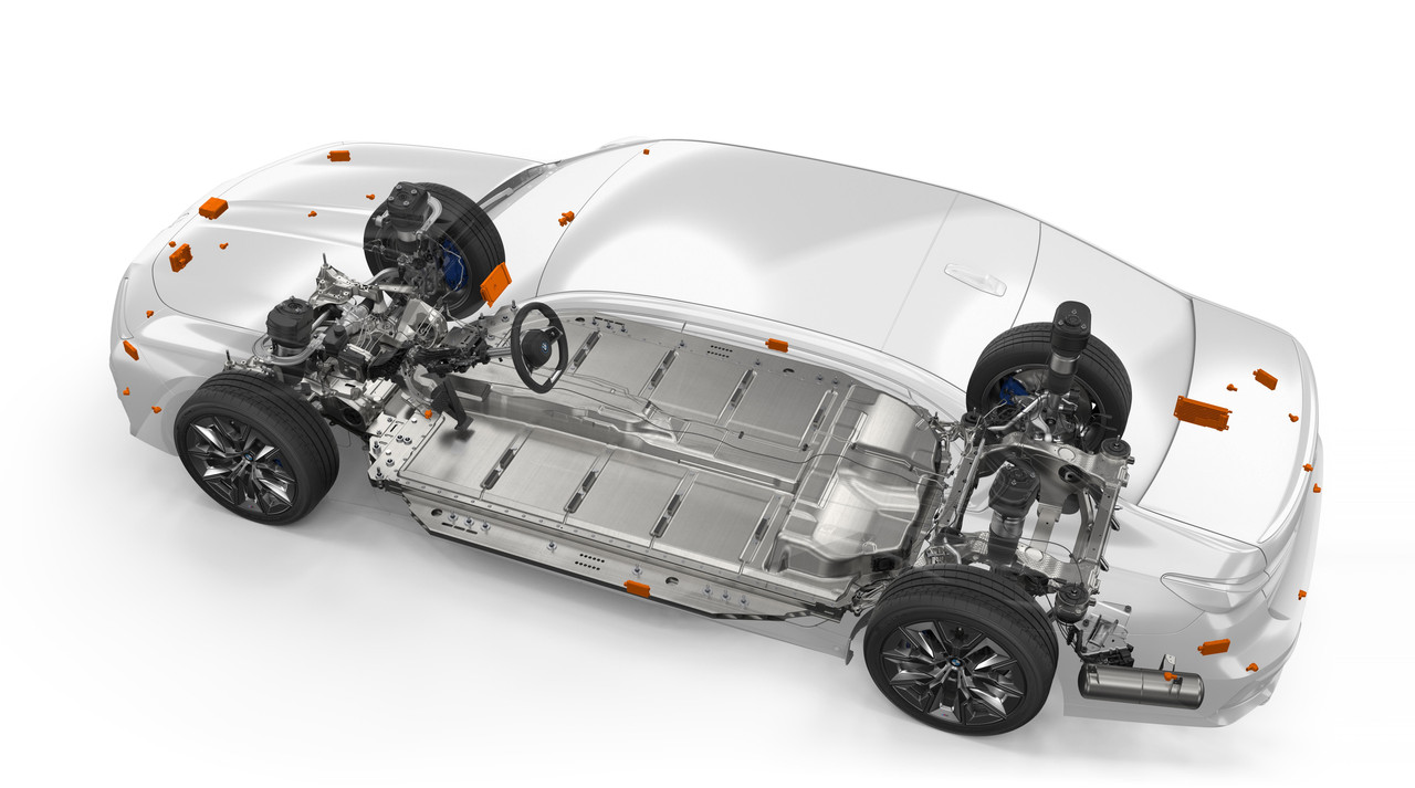 P90458363_highRes_the-new-bmw-7-series