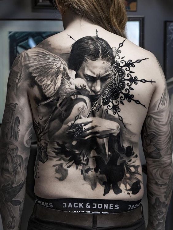hyperrealist