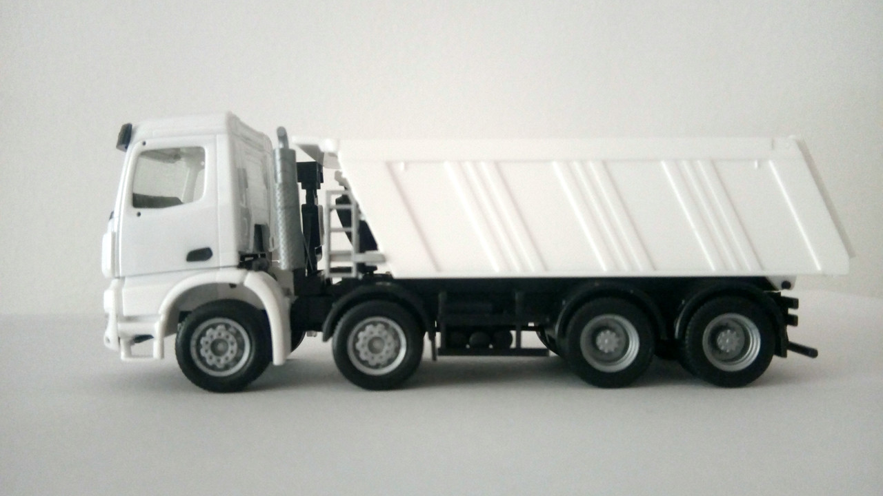 Mache (9339)