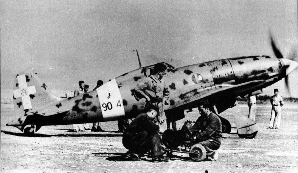 RA-Macchi-C-202-Folgore-4-S9-G90-SA-90-4