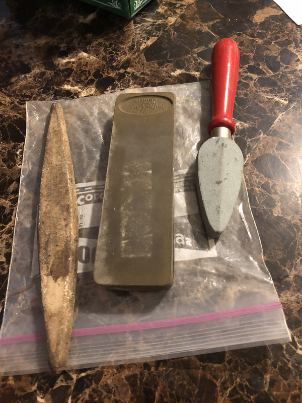 27AF2C28-F7F1-4144-9568-CCBE251EF30D