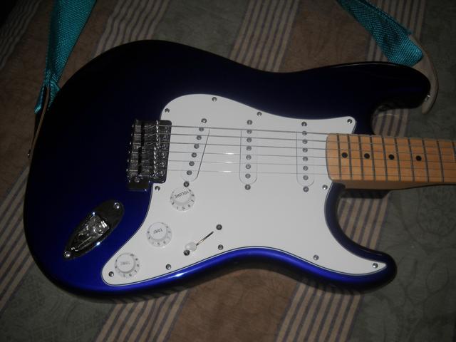 Fender Strat Midnight Wine Gloss