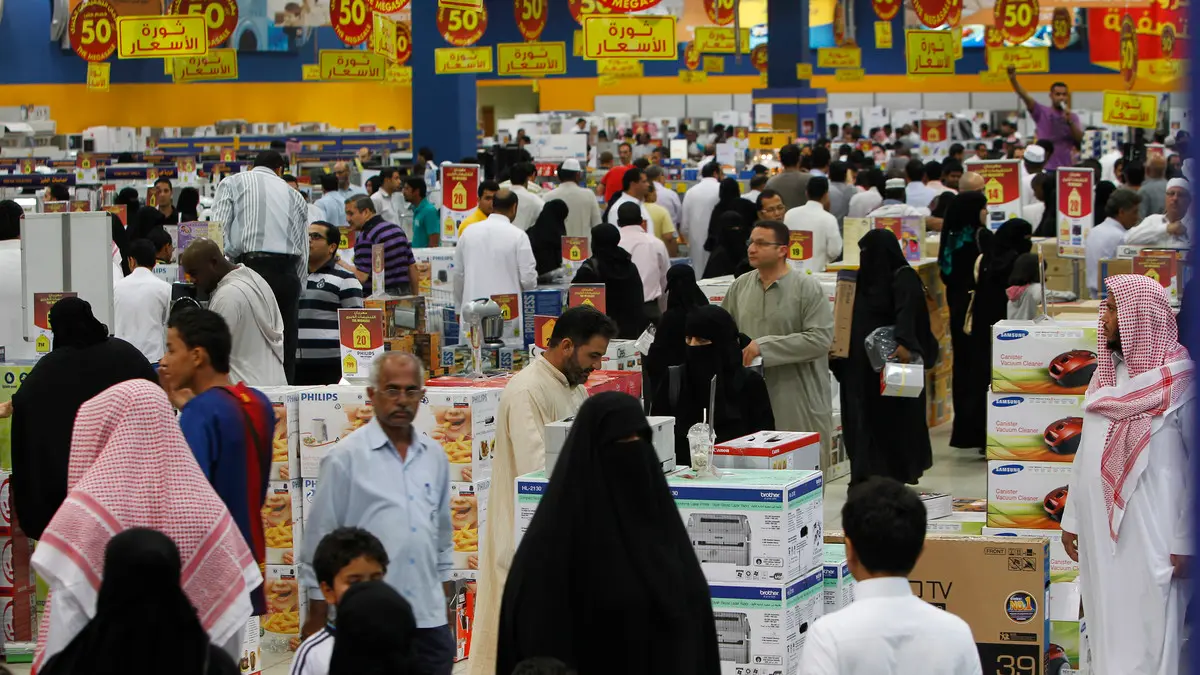 التضخم ارتفع إلى 2.7% والسكن والمياه والكهرباء والغاز قفزت 7.4%