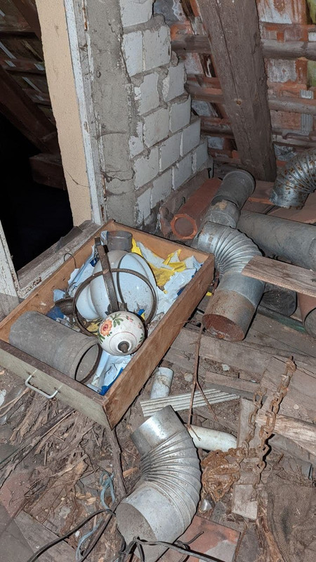 6B5CB906-15CC-4665-B018-54741C45BBF0