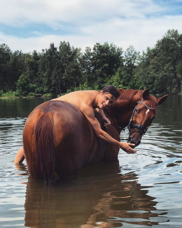 79942561_103513111113975_6904199344792020431_n