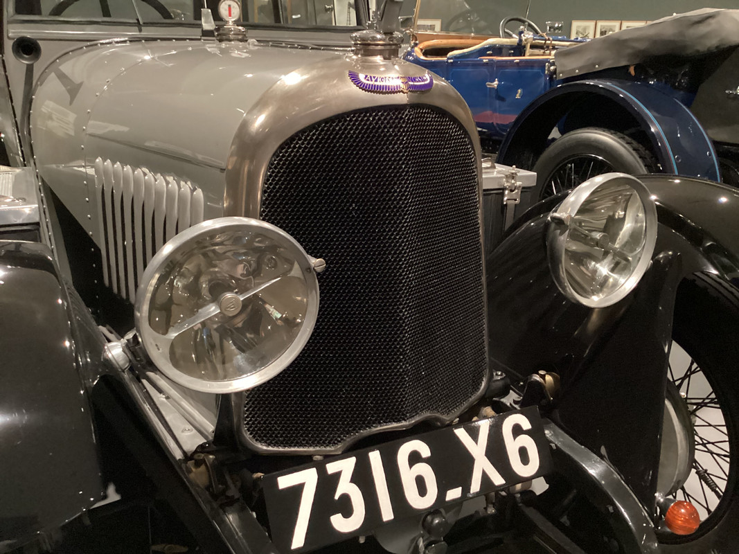 0177CCC3-ABD8-4106-8C36-965DB36D0E29