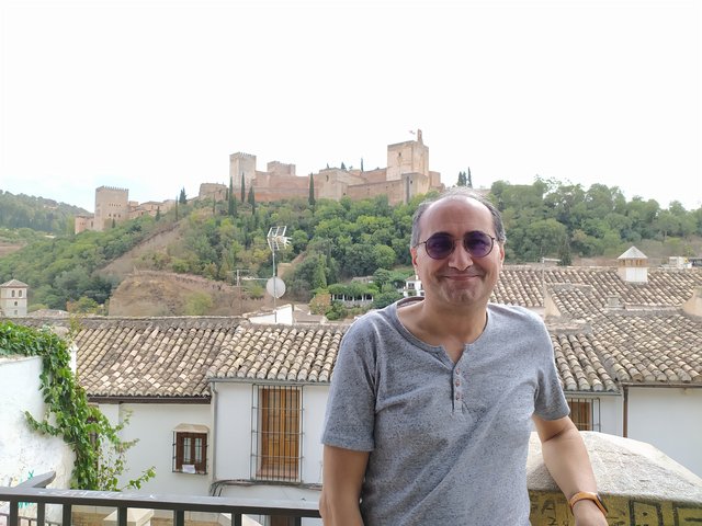 Las dos y una noche en Granada - Blogs de España - 25 Octubre. Día 2. Free tour Granada esencial y Free tour Albaicín (11)