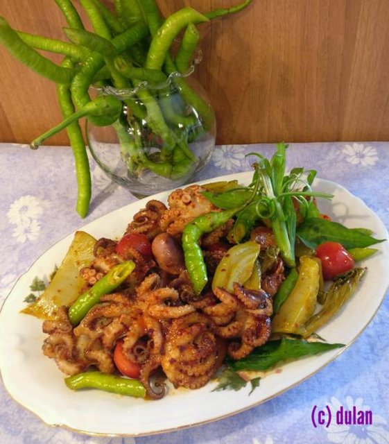 [Image: bnrbcvB.jpg]