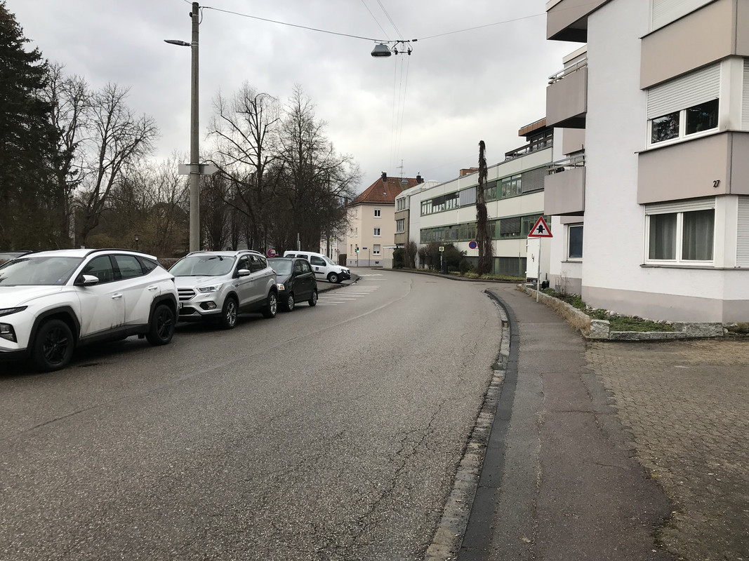 7D614626-532C-4DB4-BDEC-80C6846615FB