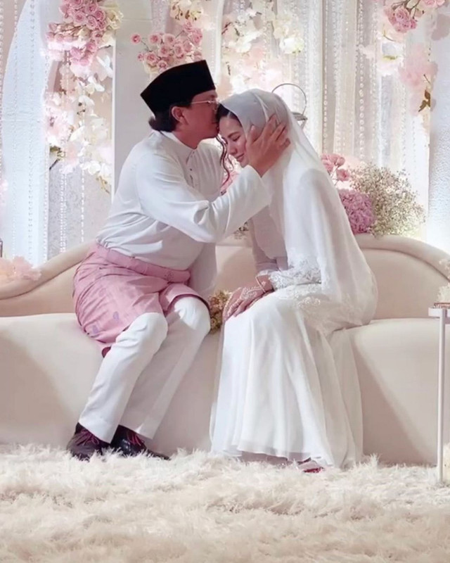 Momen pernikahan Engku Emran dan Noor Nabila