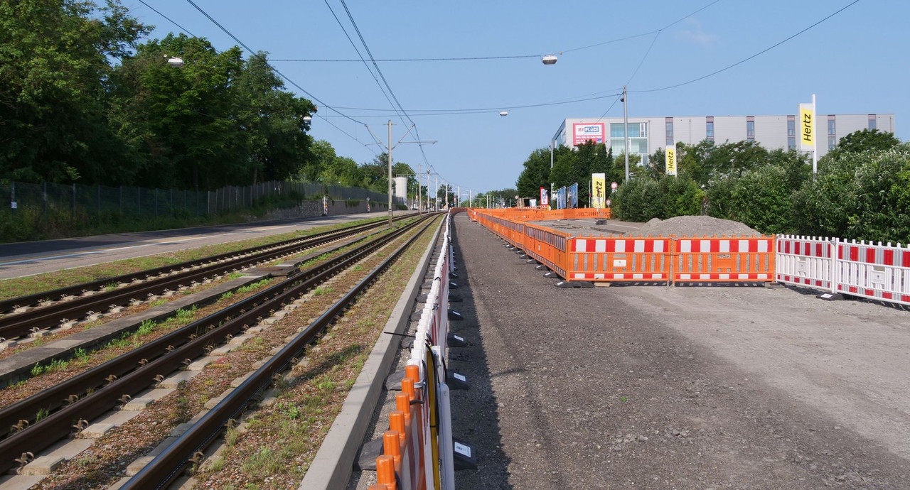 [Bild: 090625-085614-1b.jpg]