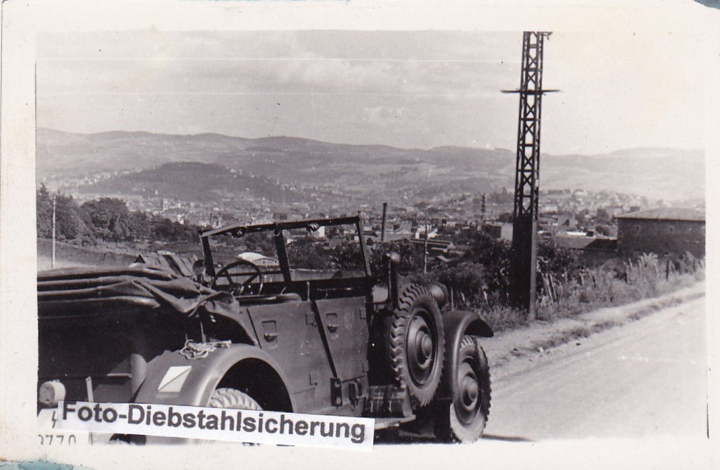 Foto elite 1. Pz. Div. Einheits-PKW Kübelwagen m