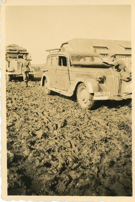 PKW Adler Auto Wagen Russland Kübelwagen Foto