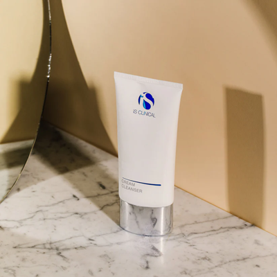 Double cleansing demonstration