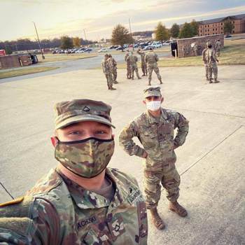 73F85252-D0B2-4F4C-9F5A-6D4D7D4DB6E6