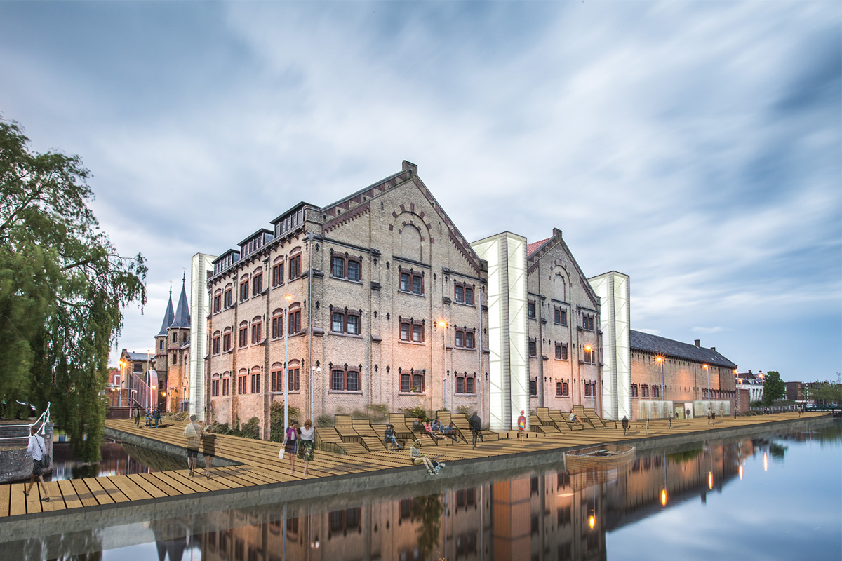 Façade du Blockhuispoort et quais aménagés