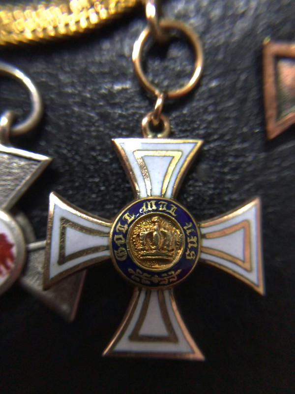 24EB08D6-3FD6-438C-BDBF-54209DFE1BFE