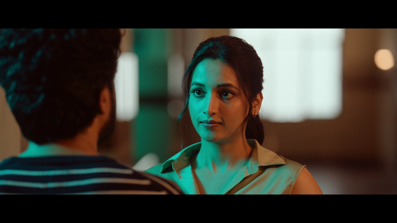 vlcsnap 2025 11 14 23h58m44s474