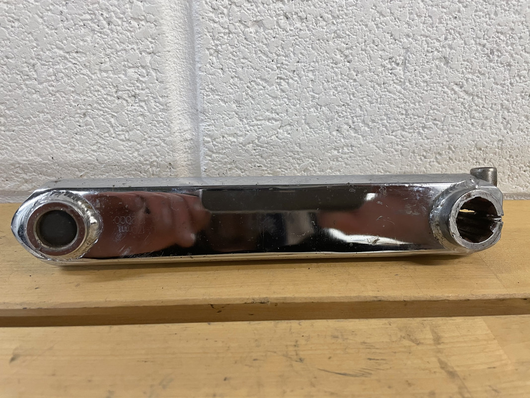 2C3AB7A0-1819-45D8-A26F-91018F4B3660