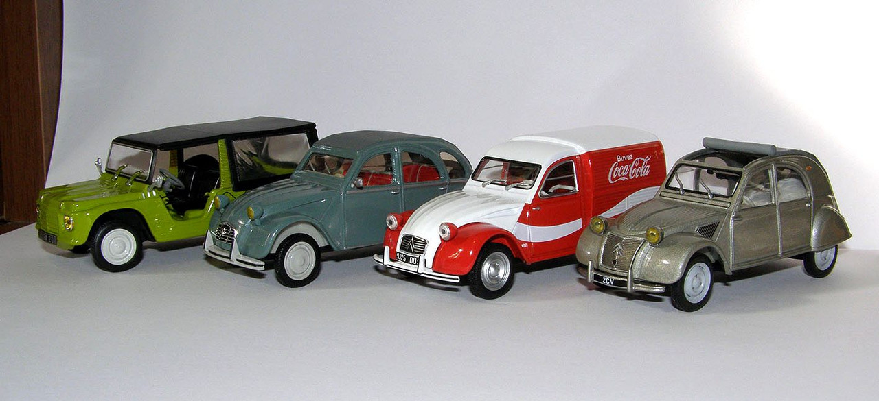 1963 Citroen 2CV (AZU) (IXO Models for Hachette Collections G1236094) 3