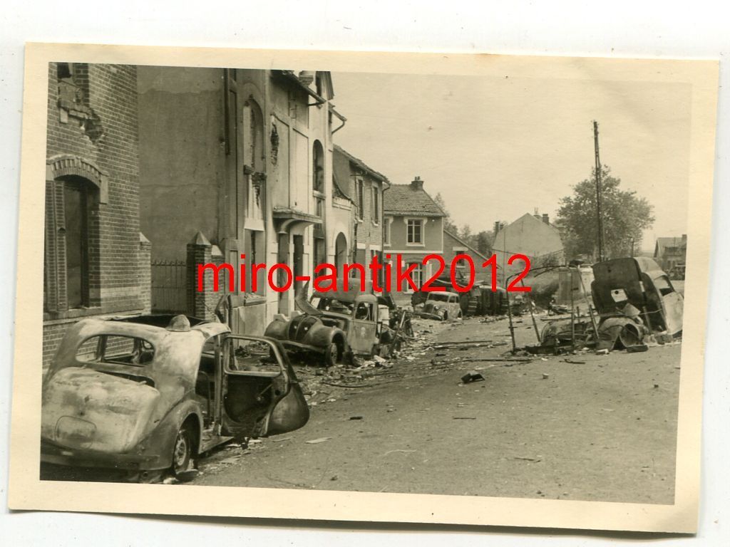 Foto, Wirkung deutscher Artillerie, zerstörte PK
