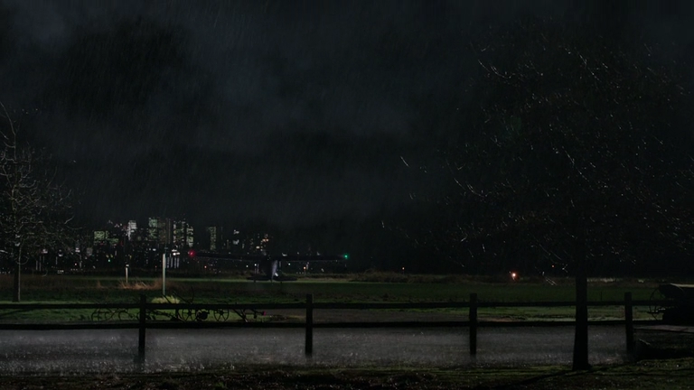 The.Flash.S01E01.Una.citta.di.eroi.BDRip.ITA.ENG.AC3.AAC.x264-BlackBit[screenshot 4]