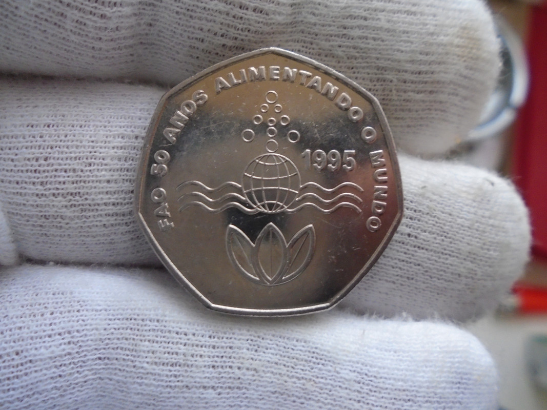 200 Escudos de 1995. República de Cabo Verde. DSC01901