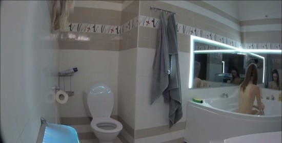 [Image: Voyeur36585131246.jpg]