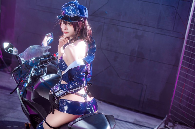 艾西Aiwest 碧蓝航线巴尔的摩&信浓赛车女郎Cosplay写真图集 双人高清图集 47P (200.7M)插图9