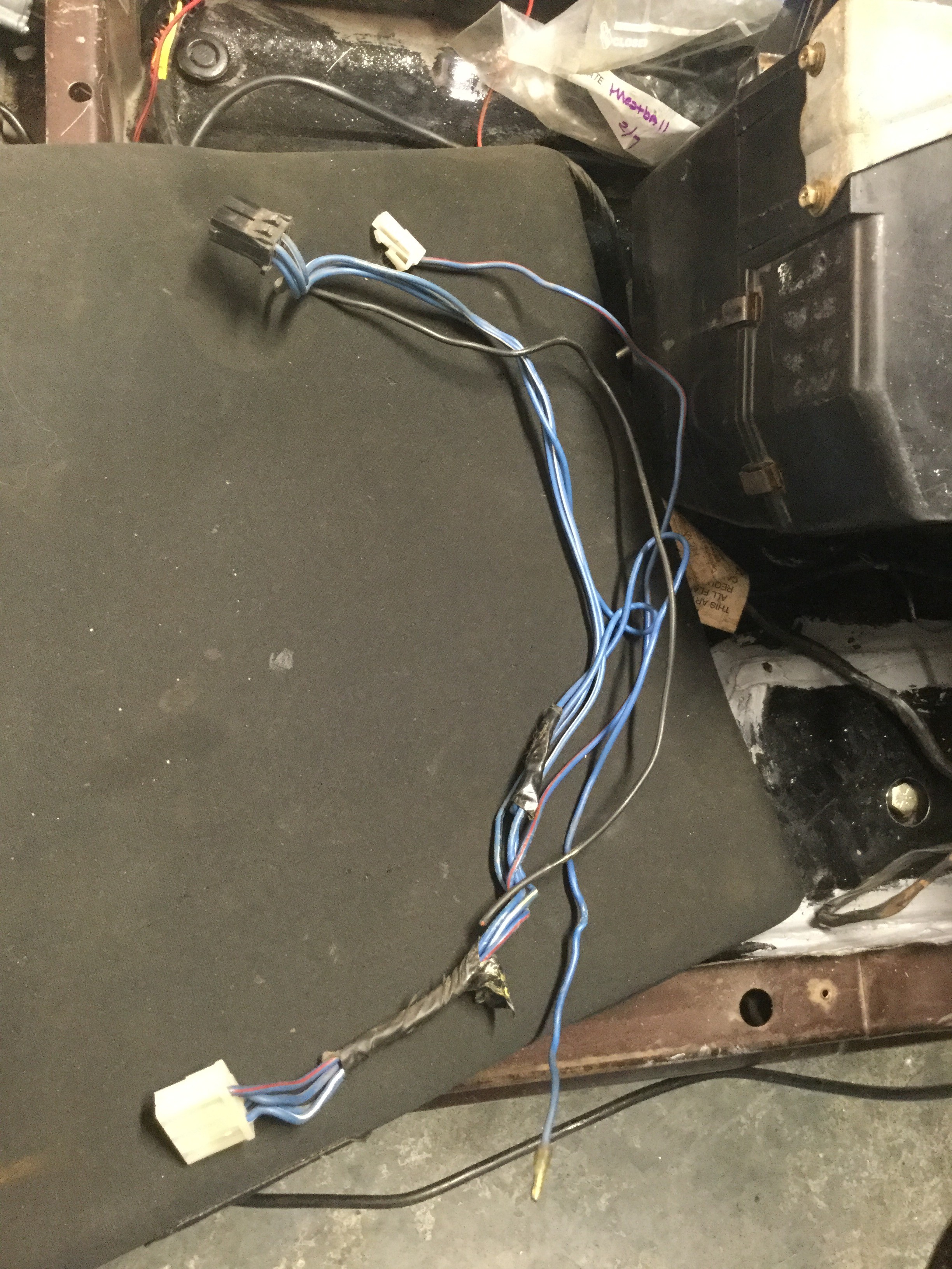 F2 E6 E364 A20 D 4981 AFA1 04738 DA2 A3 BB — Postimages