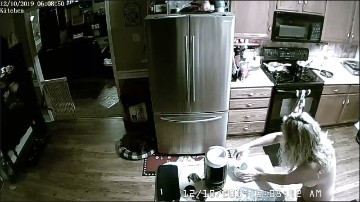 [Image: Voyeur23425114142.jpg]