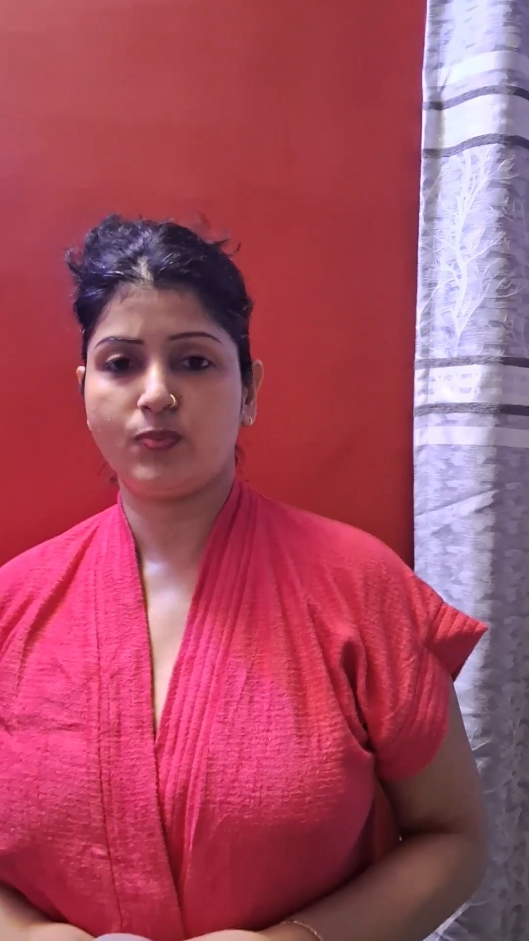 Bengali Lady Huge Breasts and Nipple Pokie un red Gown mp4 snapshot 00 00 527 — Postimages