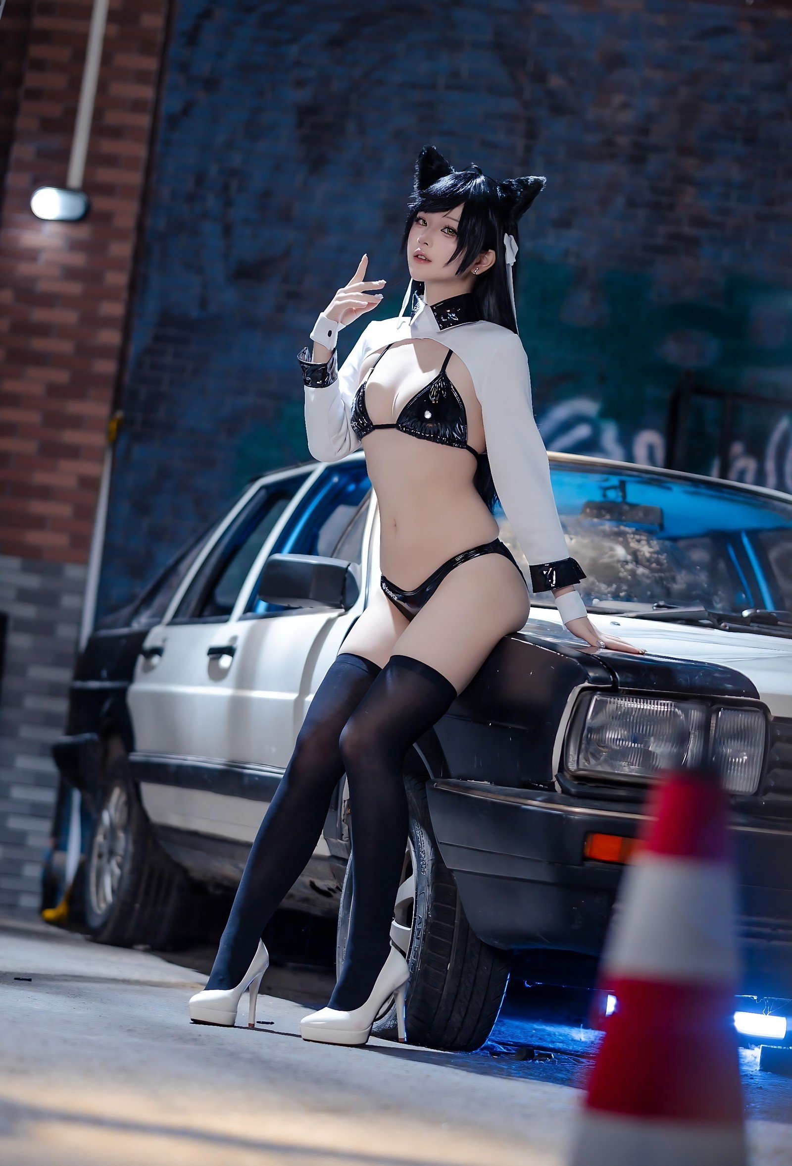屿鱼 Yuyu 碧蓝航线 爱宕 赛车服 Cosplay 写真图集（114P｜142MB）插图6