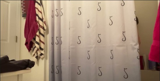 [Image: Voyeur19085105909.jpg]