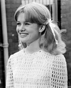 judy-geeson125