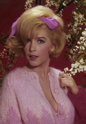 Stella-Stevens-c28
