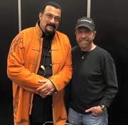 Steven Seagal - Página 14 1543681921353