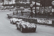 24 HEURES DU MANS YEAR BY YEAR PART ONE 1923-1969 - Page 33 54lm16-Jag-XK120-C-R-Laurent-J-Swaters-2