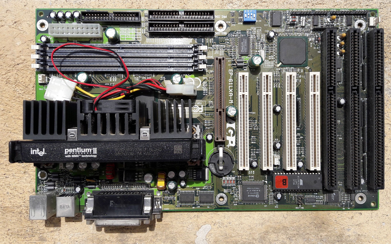 EPOX-EP-61LXA-M-P2-233-05