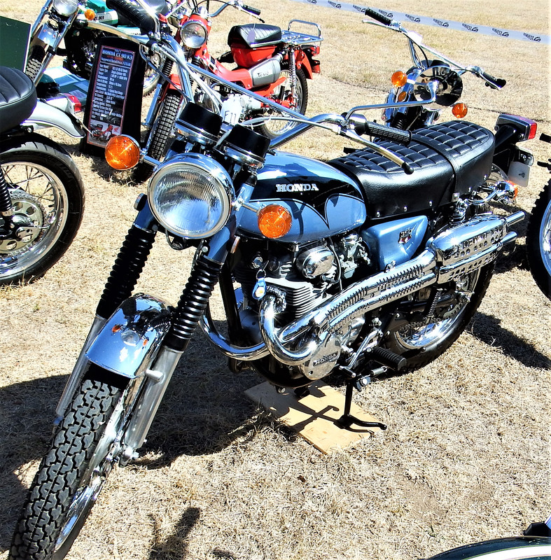 IMAGE: https://i.postimg.cc/Px1QWScm/Harvest-Classic-Honda-CL350-2.jpg