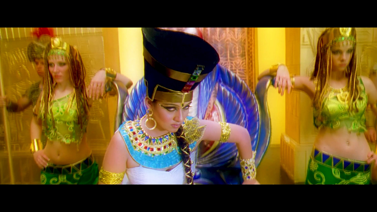 Nayanthara Hot Song 02 From Kuselan 2008 4k.mp4_snapshot_00.14_[2020.12.02_22.28.29]