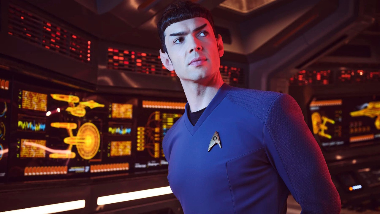 Spock-on-the-Enterprise-1701-Bridge-circa-2259.jpg